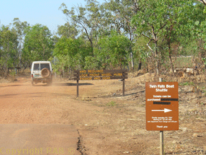 The start of the track from the Jim Jim campground carpark.