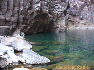 Jim Jim plunge pool at the end of jim Jim Gorge in Kakadu National Park